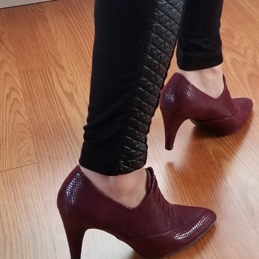 BELLINI Burgundy Women's High Heel 7.5 Gisele Pump